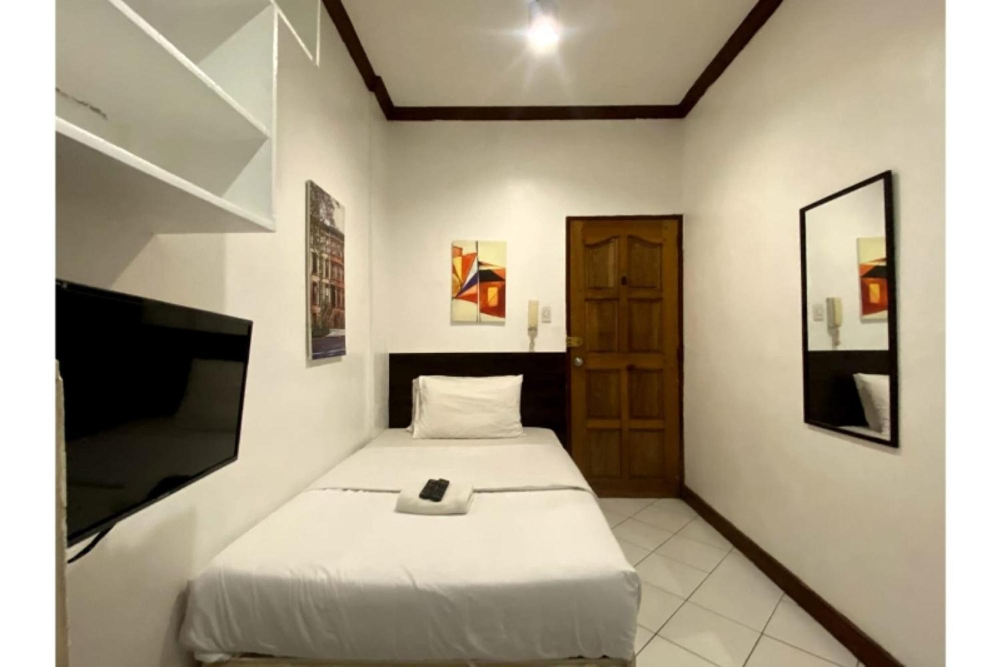 Oyo 857 City Stay Inns Makati Avenue Makati City Esterno foto